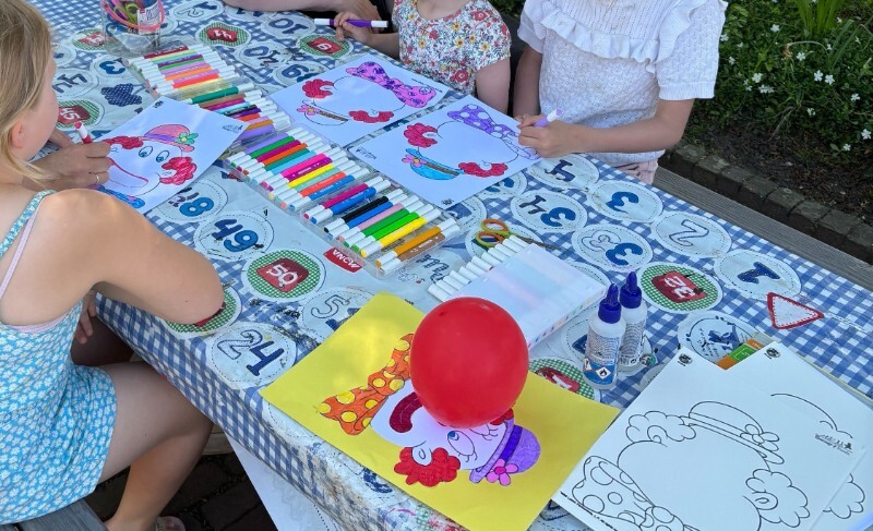  workshop, kids 
