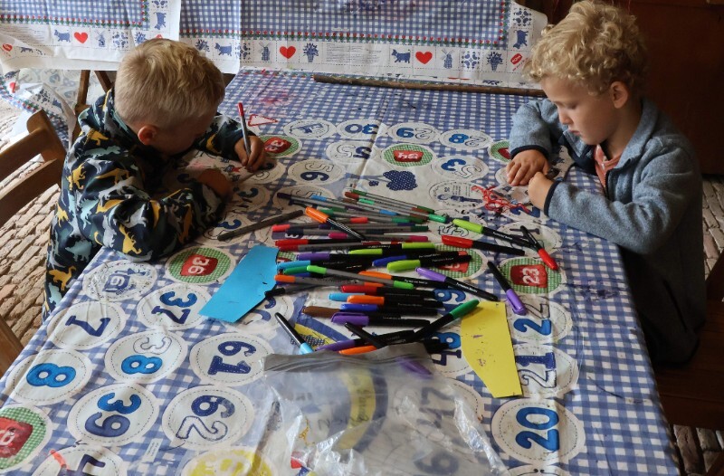  workshop, kids 
