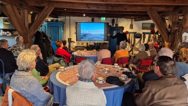  lezing/debat, divers 
